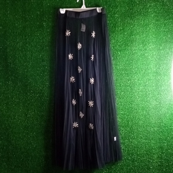 NWT! AKIRA Black Tulle Coverup Chrystal Embellished Rhinestone Maxi Ruffle Pleat - Picture 6 of 10